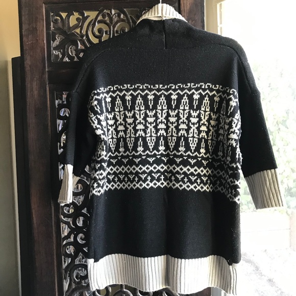 🌨 John Paul Richard Black and Gray Cardigan - Picture 7 of 8